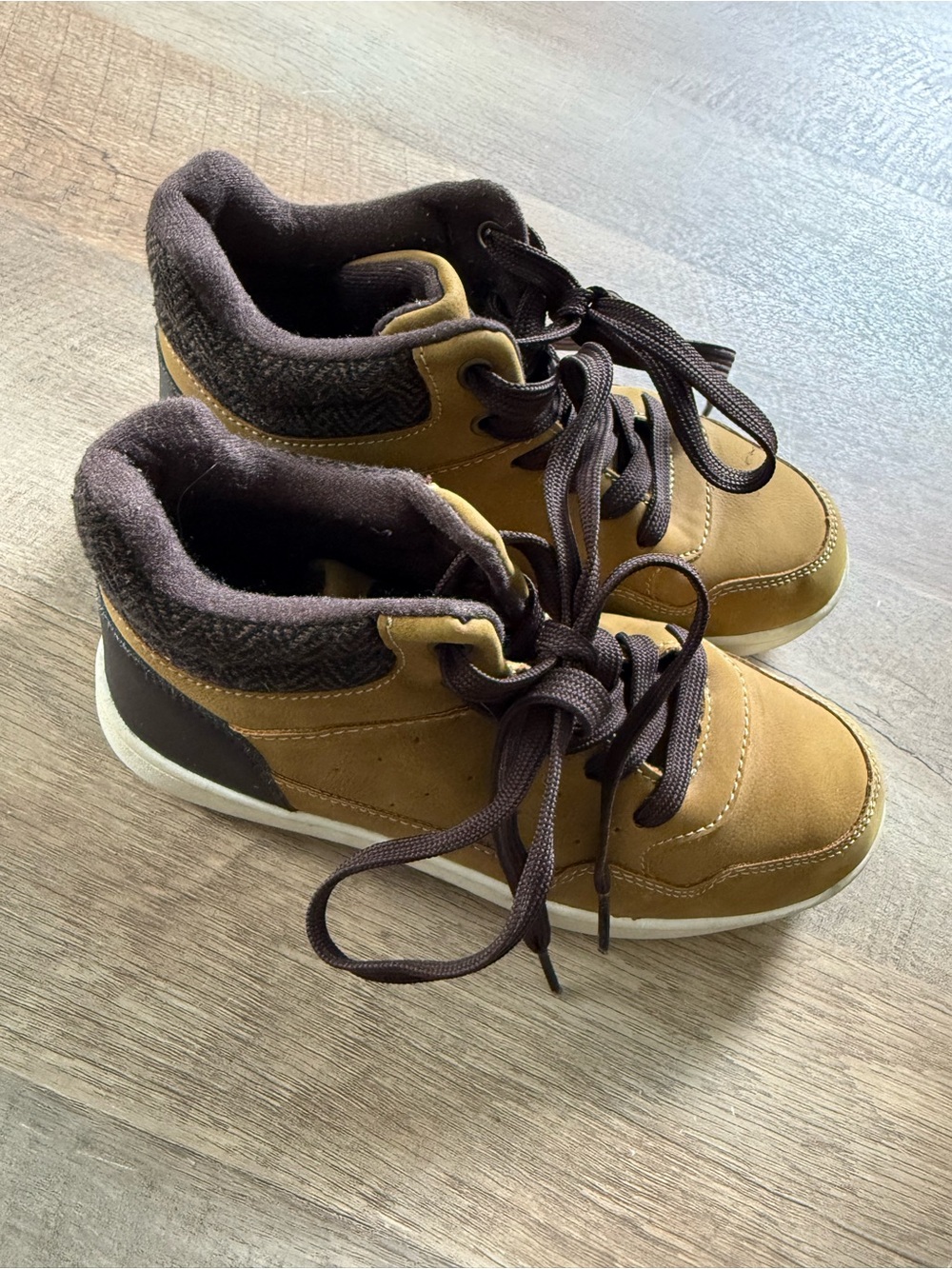XRAY Boys Tan & Brown Casual Shoes | Size 1